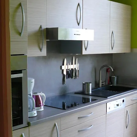 Apartment Grand Meuble 70 M2 Centre-ville Proche *