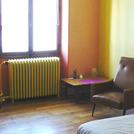 Apartment Grand Meuble 70 M2 Centre-ville Proche Annecy